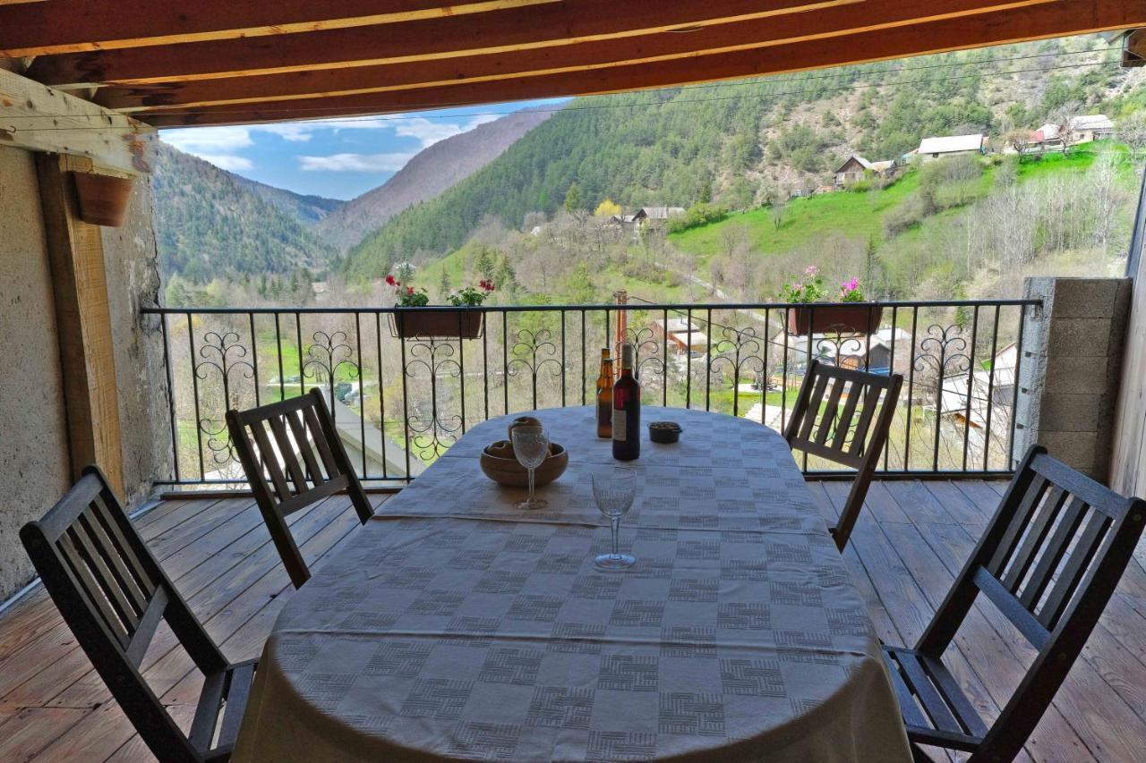 Au Diapason Chambres D'Hotes Montagne Auzet Exterior foto