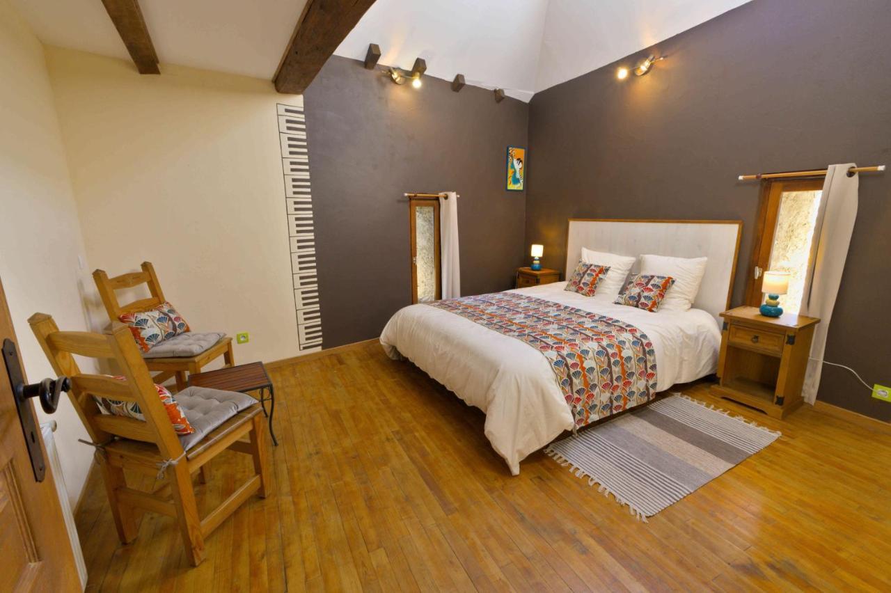 Au Diapason Chambres D'Hotes Montagne Auzet Exterior foto